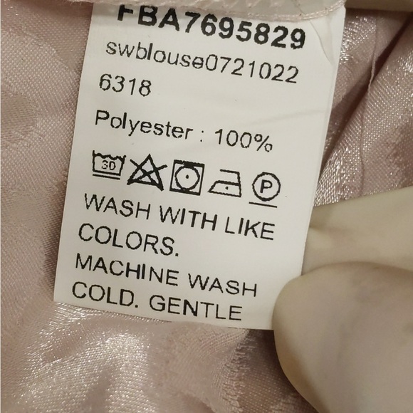 🎉 3/$20 Dolman Sleeve Leopard Jacquard Top - Picture 8 of 9